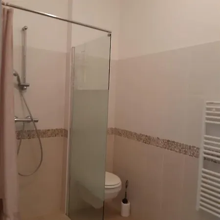 Le Jardin De L'horloge La Rochelle (Charente-Maritime)