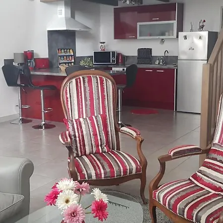 Διαμέρισμα Le Jardin De L'horloge Λα Ροσέλ