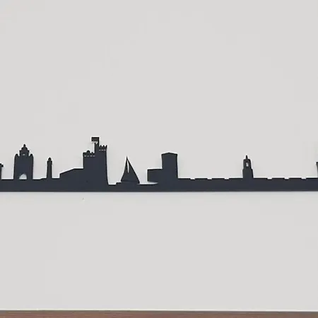 Le Jardin De L'horloge La Rochelle (Charente-Maritime)